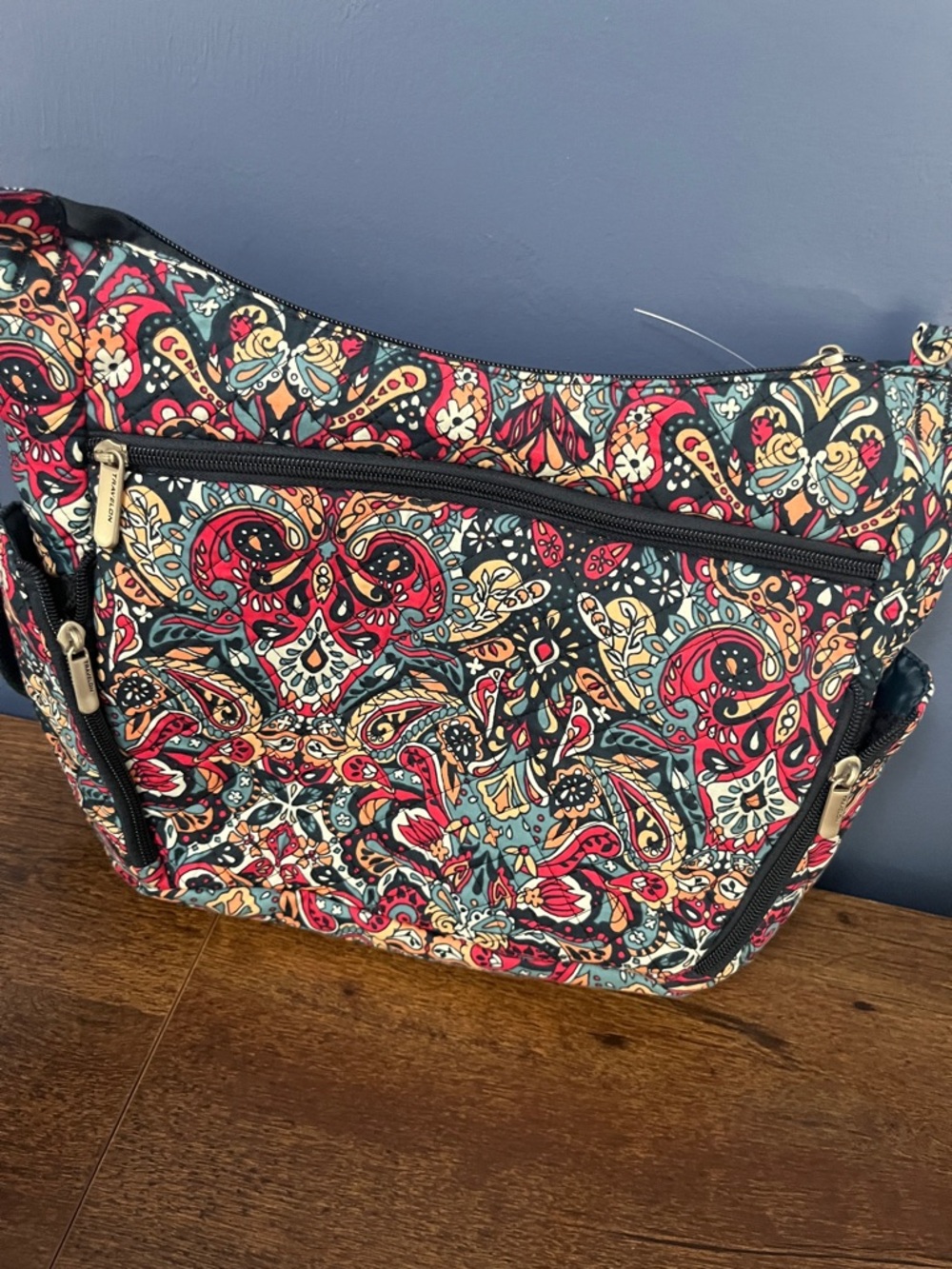 Travelon Anti-Theft Crossbody Bucket Bag - Picture 4 of 10